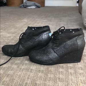 Toms wedge